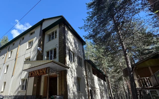 Курортный отель Къуанч