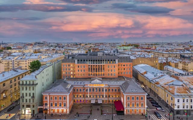Отель Введенский