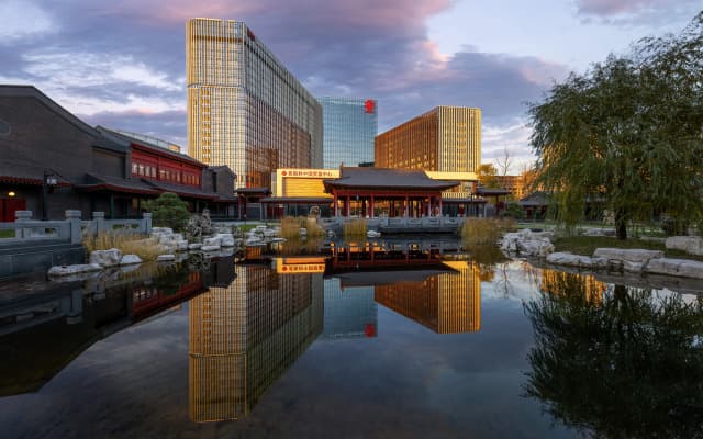 Отель Soluxe Hotel Moscow