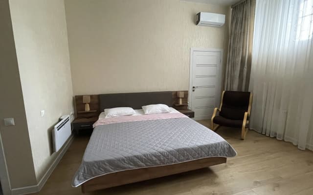 Меблированные комнаты Weekend Inn