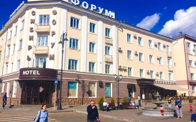 Отель Форум