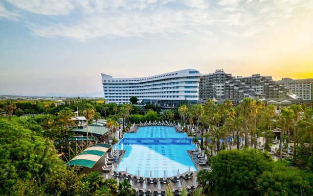 Concorde De Luxe Resort Lara Antalya – Prive Ultra All Inclusive