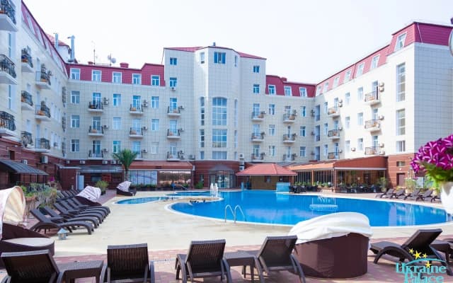 Отель Палас