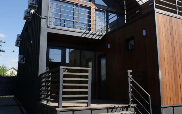 Частный дом Лучший Burn House в городе