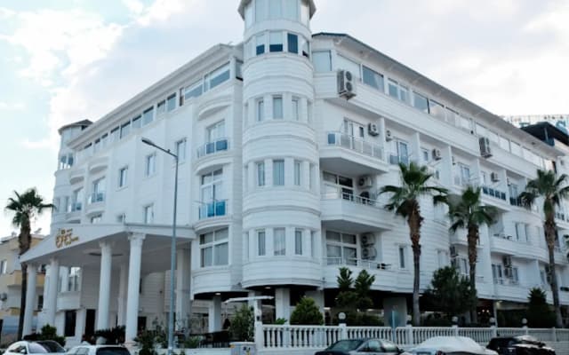 Club Efes Hotel