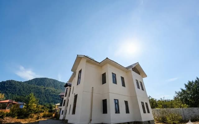 Отель Riverwood Kokernag
