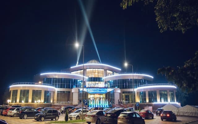 Отель Бригантина