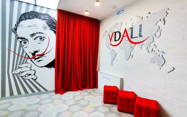 Хостел Poshtel VDali