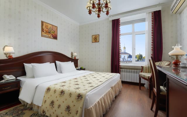 Отель Сокол