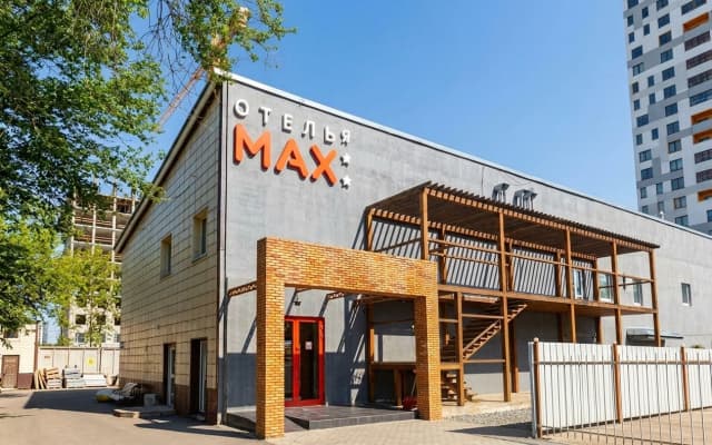 Отель Max