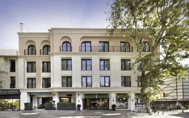 Bentley Hotel Old City