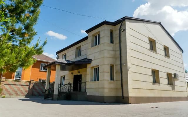 Частный дом Holiday House Astana