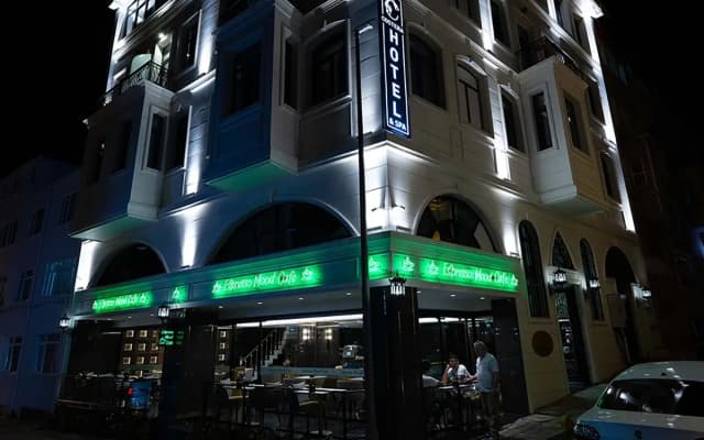 Costera Hotel