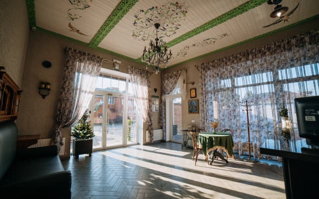 Отель Крыжовник