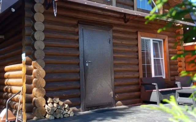 Частный дом Дом 40м2 с видом на сад