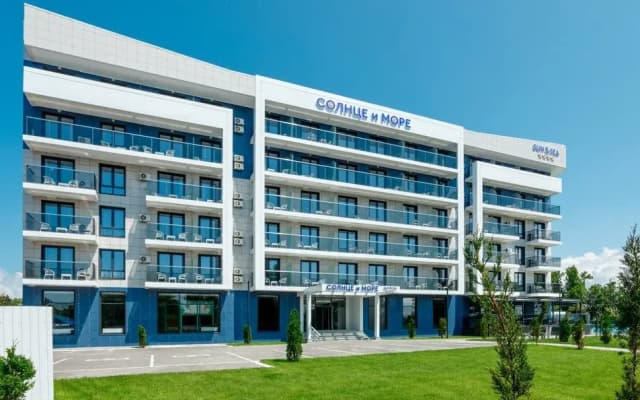 Отель Солнце и море