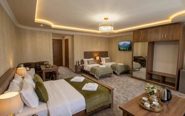 Отель Tutto Passa Hotel