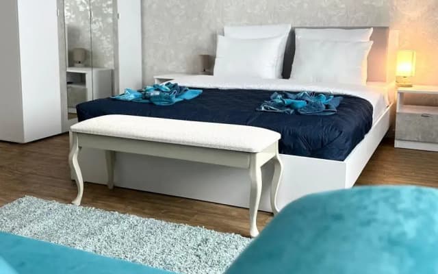 Дистрикт Marina на Промышленной