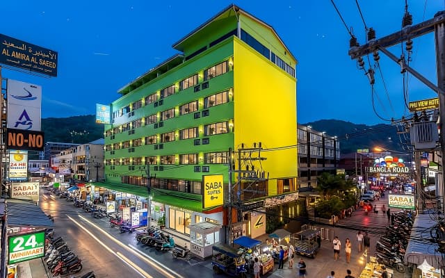 Отель Saba Suites Patong Phuket