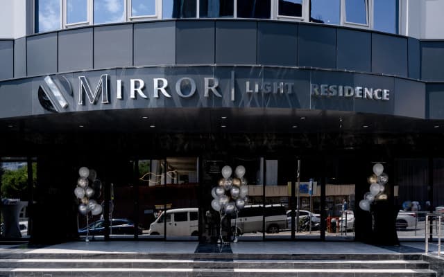 Апарт-отель Mirror Light
