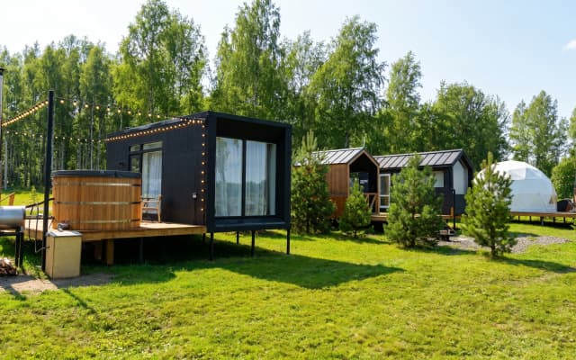 Глэмпинг Rich Life Village
