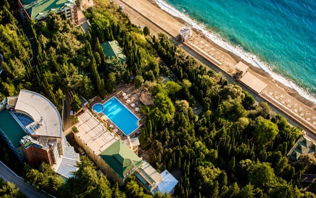 More Spa & Resort