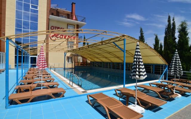 Отель Жаклин