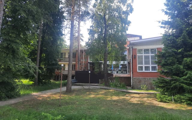 Отель Дом Творчества и Отдыха Художников Сенеж
