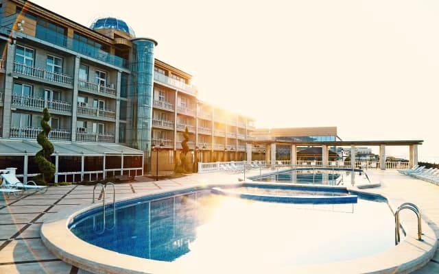 Курортный отель Ribera Resort&SPA