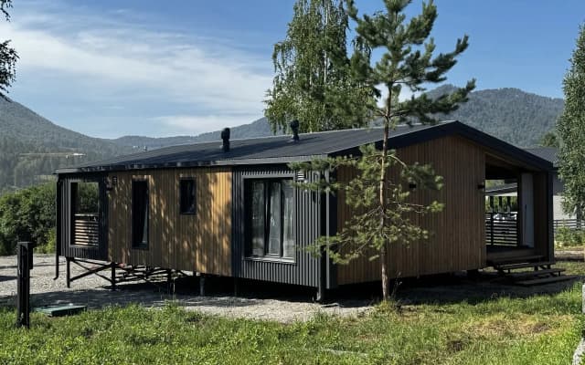 Частный дом Просторный барнхаус в с. Озёрное с видом на курорт Манжерок