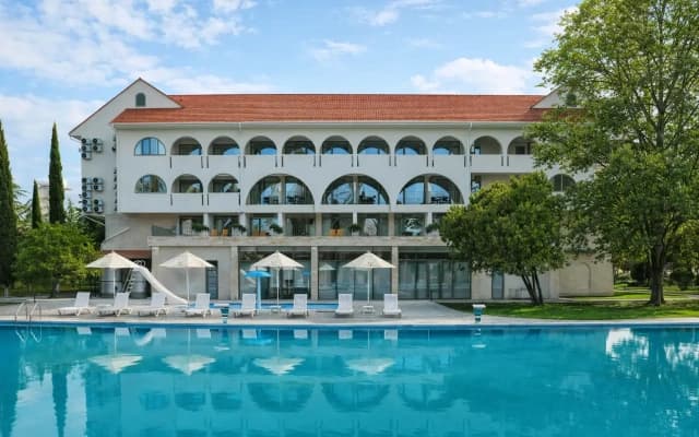 Отель Portoritsa