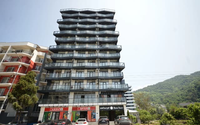 Апарт-отель Thom Tower