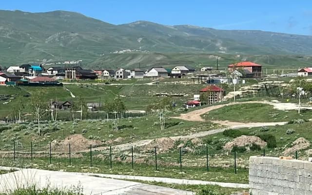 Жилые помещения у водопада Тобот
