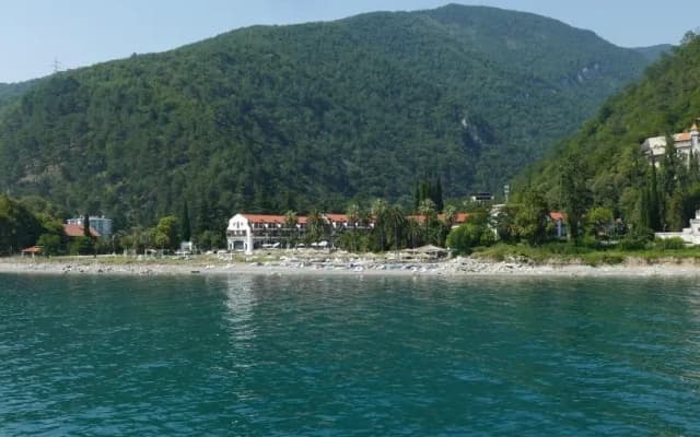Отель Абаата