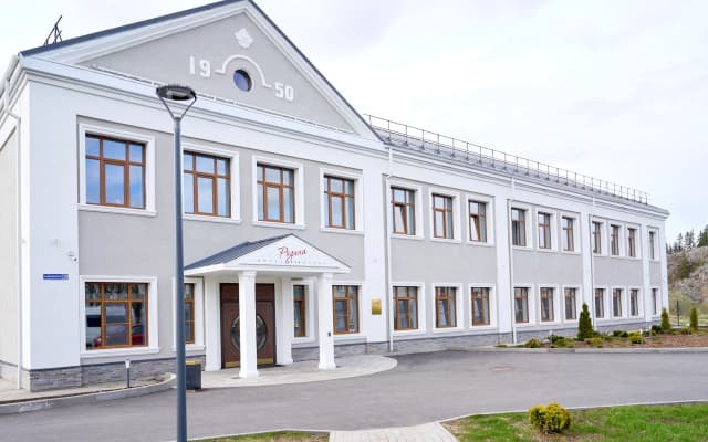 Отель Родина
