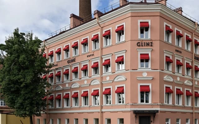 Отель GLINZ Hotel by Ginza Project
