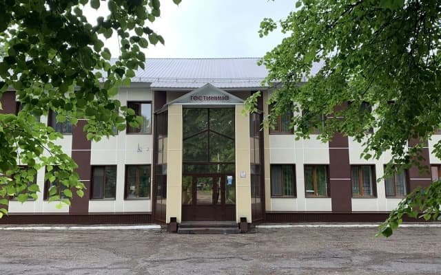 Гостиница Нефтяник
