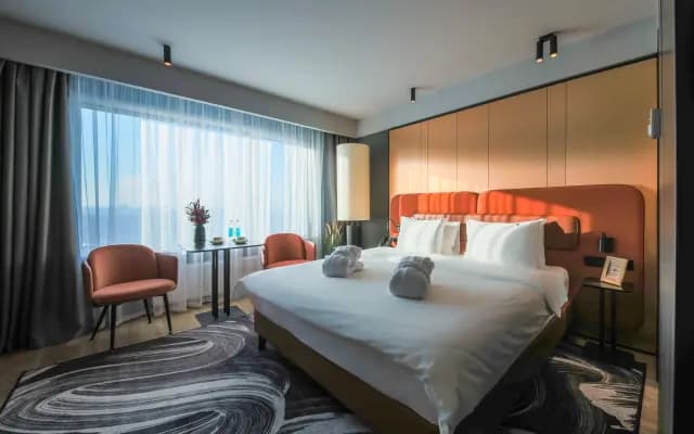 Отель Mercure Hotel and Residences Saint Petersburg