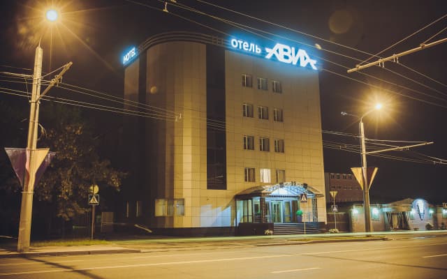 Отель Авиа