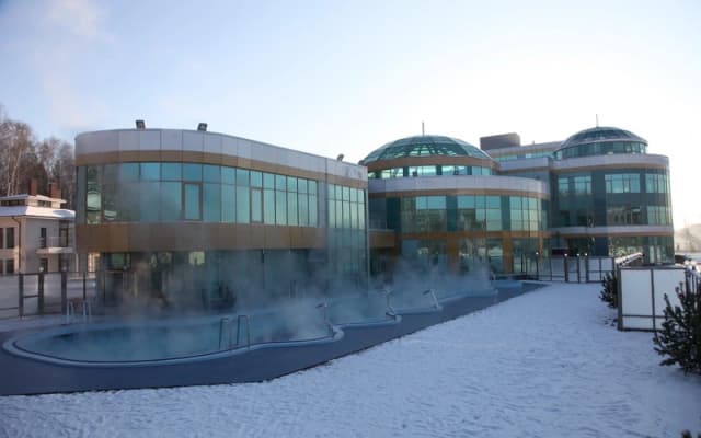 Отель Ramada by Wyndham Yekaterinburg