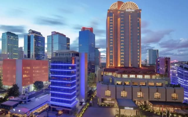 Отель Hilton Istanbul Maslak
