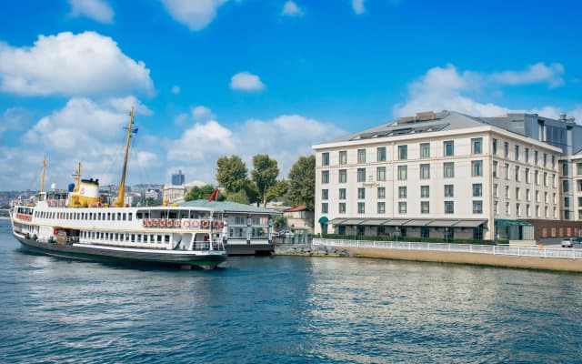 Shangri-La Bosphorus, Istanbul