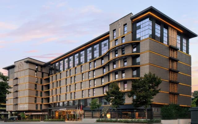 Отель Sheraton Istanbul City Center