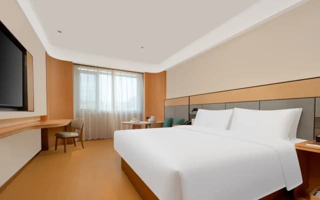 All Season Hotel (Yantai Qixia bus station)
