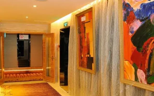 Xianning Lanhai Hotel