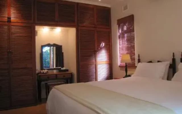 Afrikhaya Guest House
