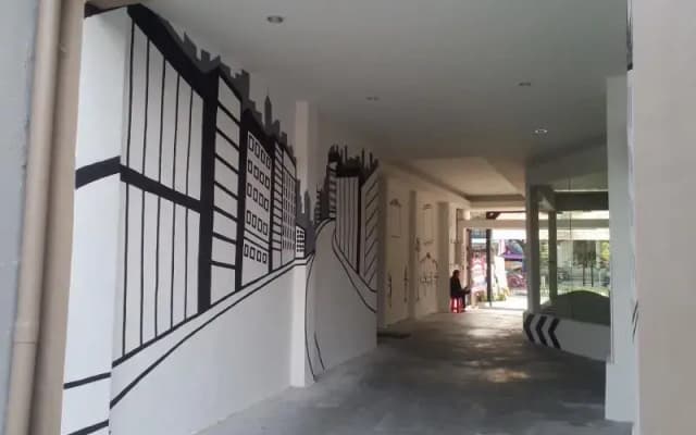 The Luxe Guesthouse