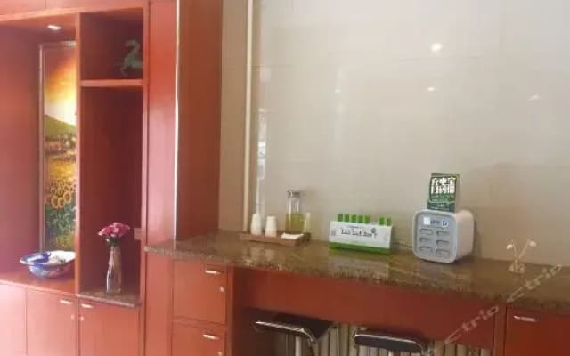 Hanting Express Taiyuan University of Technology