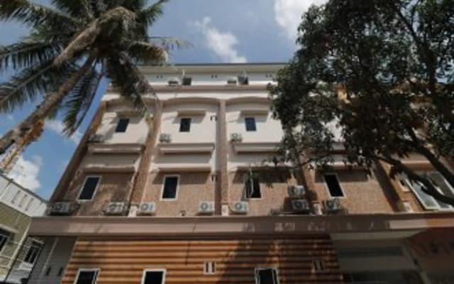 Royal Home Guesthouse