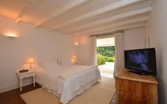 Roots Resort